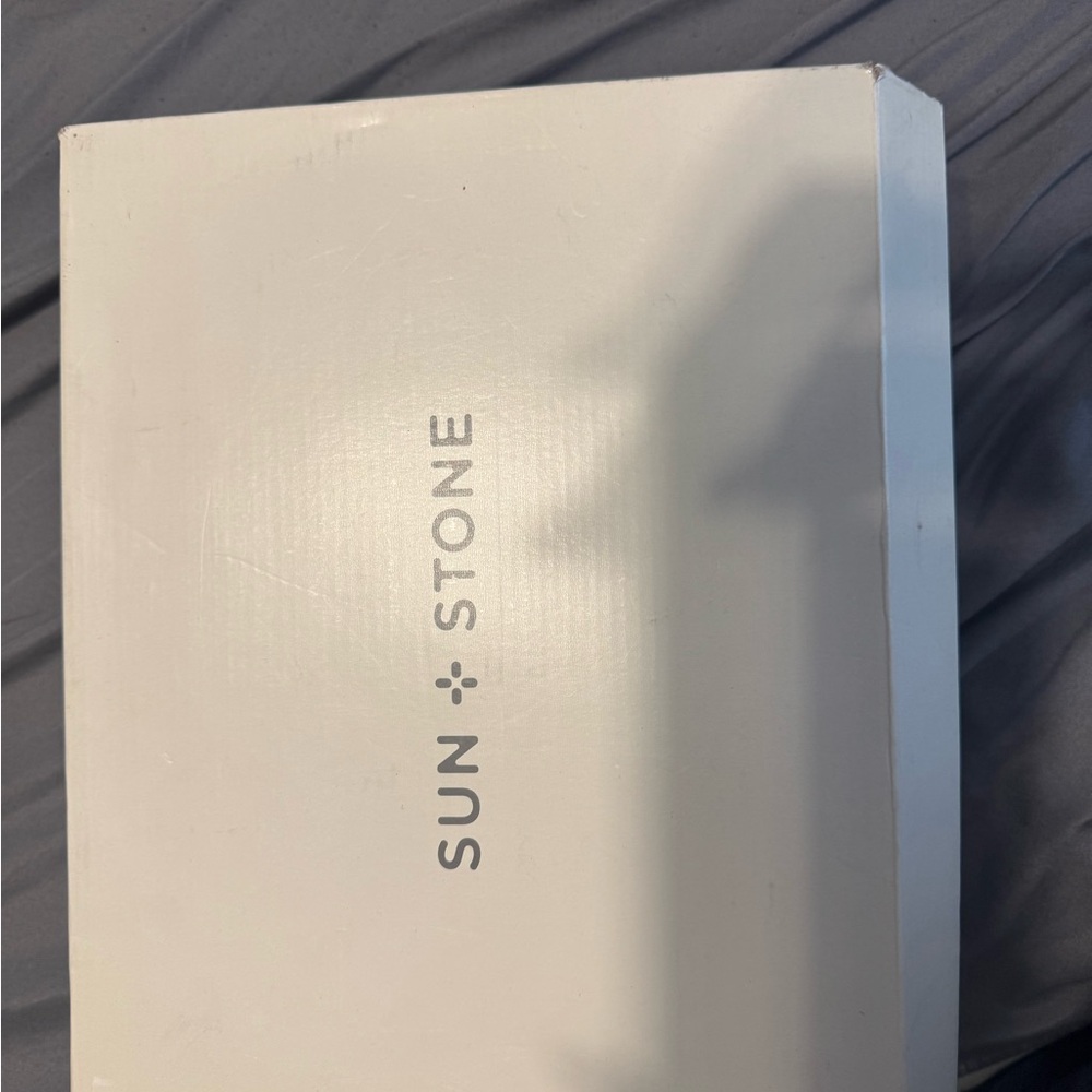 Sun + Stone Elegant White Box